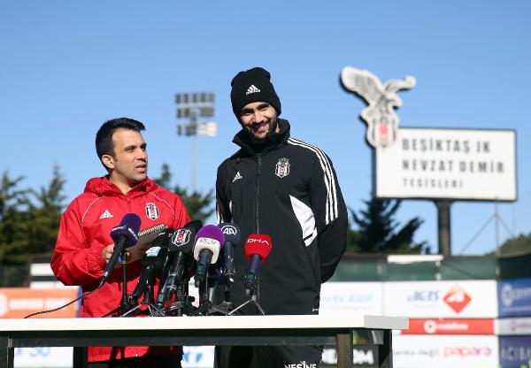 Ghezzal: Galibiyet dışında bir şey düşünmüyoruz (FOTOĞRAFLAR)