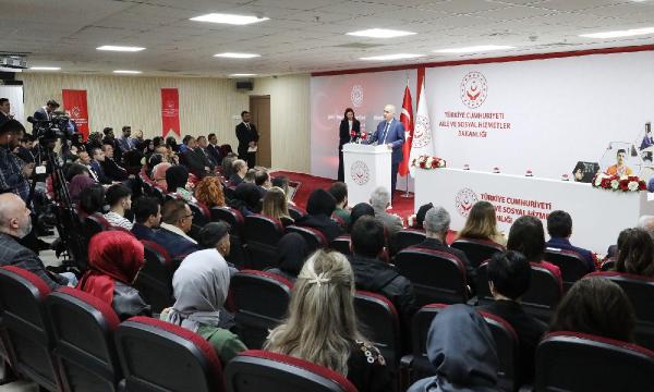 517 şehit yakını, gazi ve gazi yakını kamuya atandı