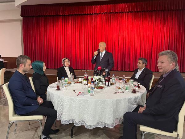 Bakan Kirişci: 10 binin üzerinde çalışanımız aktif olarak afet bölgesinde