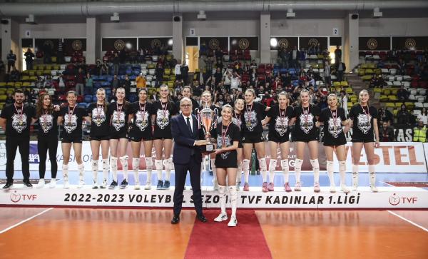 Beşiktaş Ceylan ve Karayolları Misli.com Sultanlar Ligi’ne yükseldi