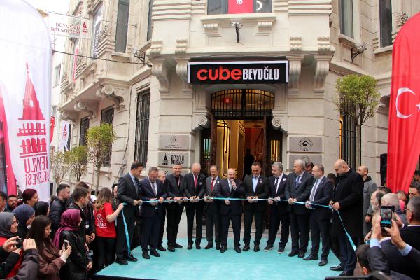 Beyoğlu'nda ilk şehir içi kuluçka merkezi “Cube Beyoğlu" açıldı