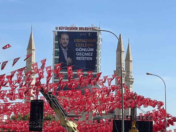 Cumhurbaşkanı Erdoğan: Onlar kendi kendilerine koalisyonculuk oynasınlar