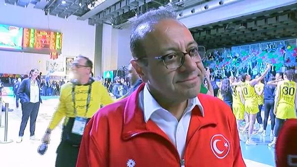 (ÖZEL) Egemen Bağış: Renklerine gönül verdiğim Fenerbahçe’nin kazanması beni mutlu etti