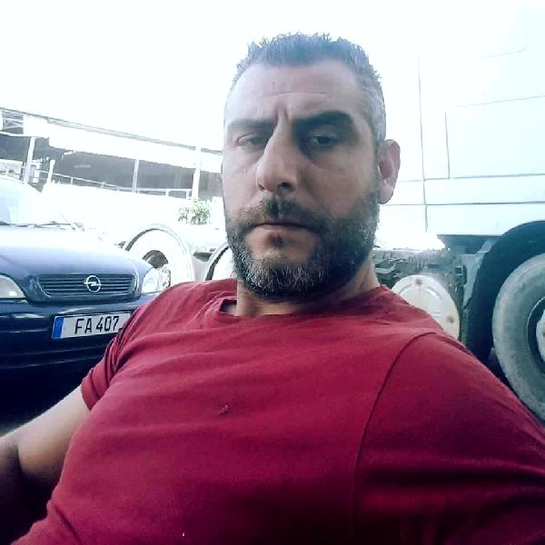 Polis, araçlara zarar veren şüphelinin evine gitti, babasını öldürdüğü ortaya çıktı