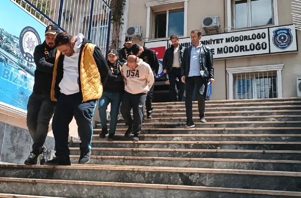 İstanbul'da İranlı sahte polisler yakalandı