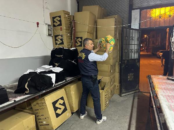 Mersin'de spor malzemesi dolandırıcılığına gözaltı