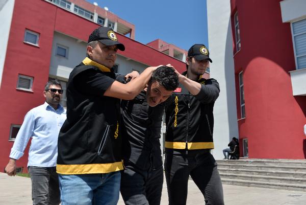 'Rahmetli de çok iyi bir insan değildi' deyince öldürüldü