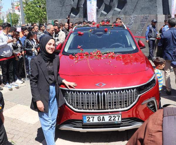 Togg, Gaziantep'te halaylarla karşılandı