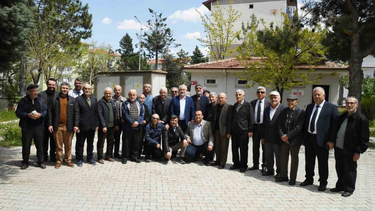 Anadolu Mahallesi Camii ve çevresi yenileniyor