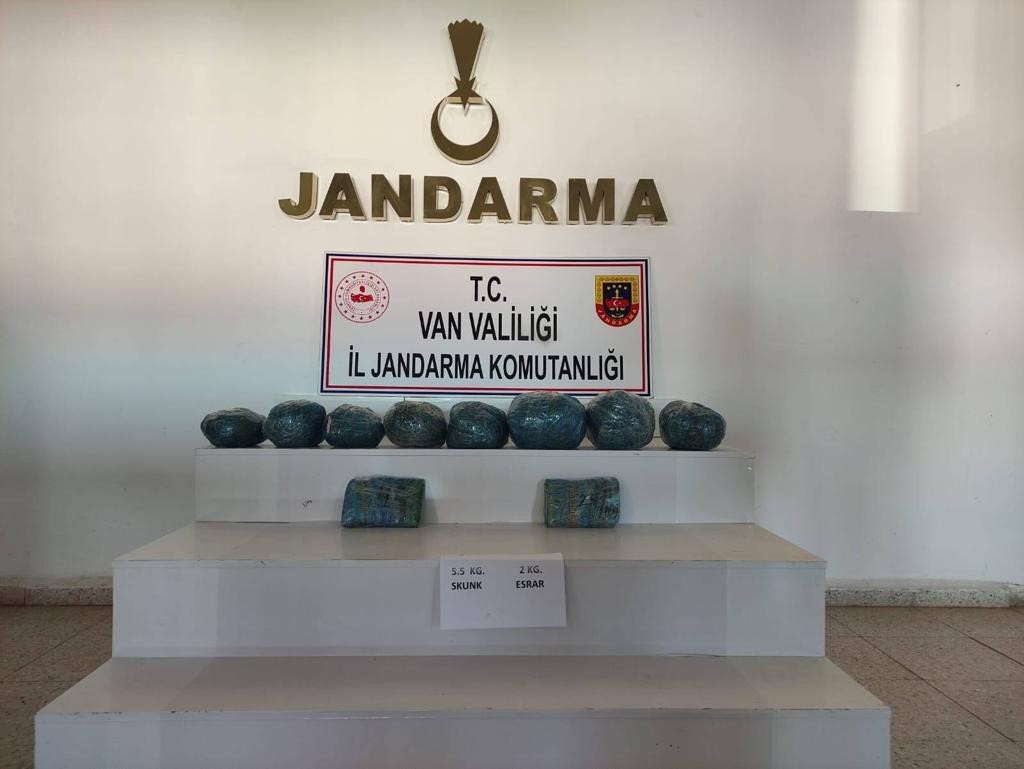 Başkale’de 7 kilo 500 gram uyuşturucu ele geçirildi