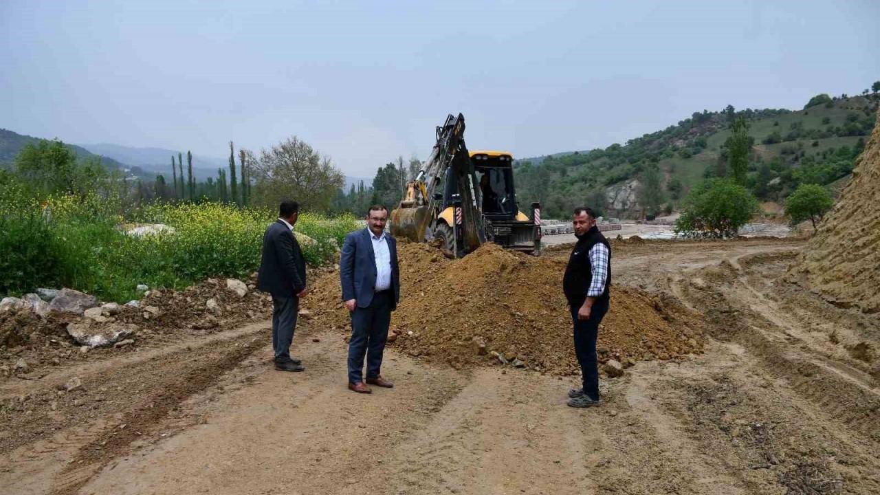 Emet’te Türk Otağı ve mesire alanı yapım çalışmaları sürüyor