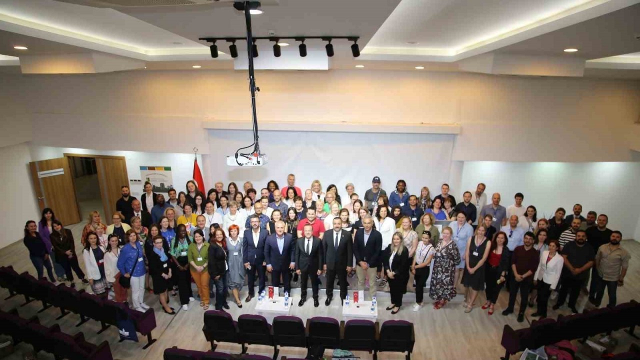 Erasmus+ öğrencilerin ufkunu genişletiyor