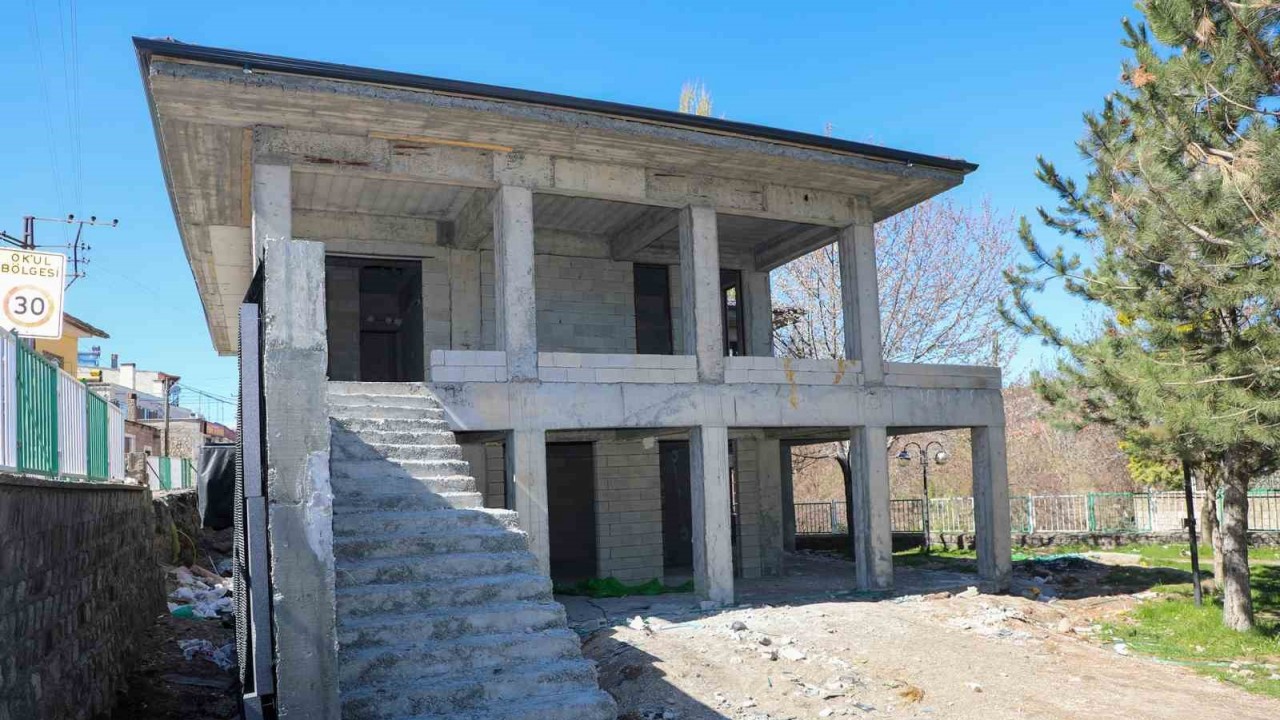 Talas’ın çok yönlü sosyal tesis atağı devam ediyor