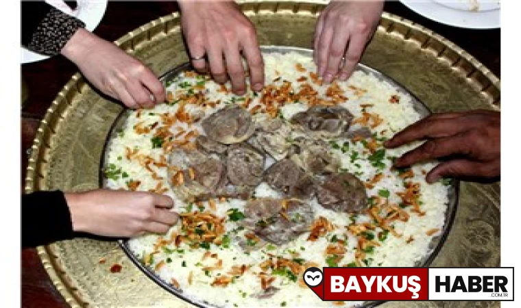 Arap Yemek Kültüründe Gelenek ve Lezzetlerin Buluşması