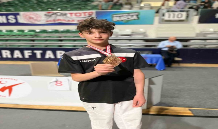 Bilecikli taekwondocu Türkiye 3üncüsü oldu