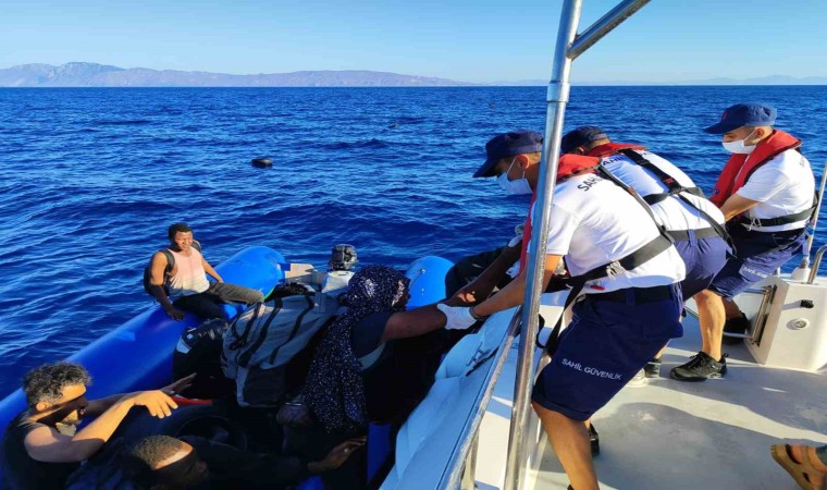Datçada 34 düzensiz göçmen kurtarıldı