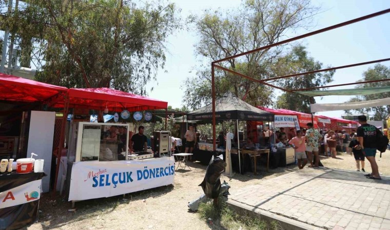 Festivaller kenti Selçukta WAF, esnafa can suyu gençlere nefes oldu