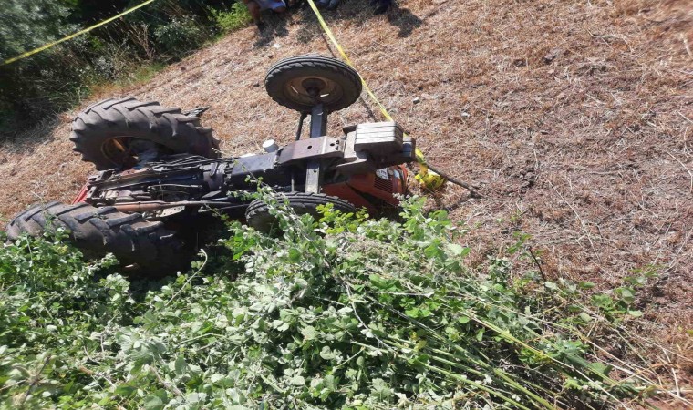 Traktörün altında kalan vatandaş hayatını kaybetti