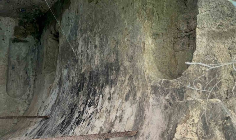 Bağcılarda keşfedilen tarihi şapel dronla görüntülendi