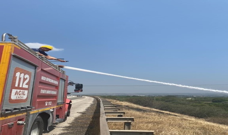 Otluk alanda çıkan yangın söndürüldü