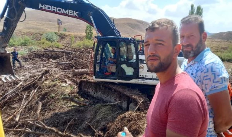 1 kişinin öldüğü, 14 kişinin kurtulduğu selde kaybolan Asel bebek, aranıyor (3)
