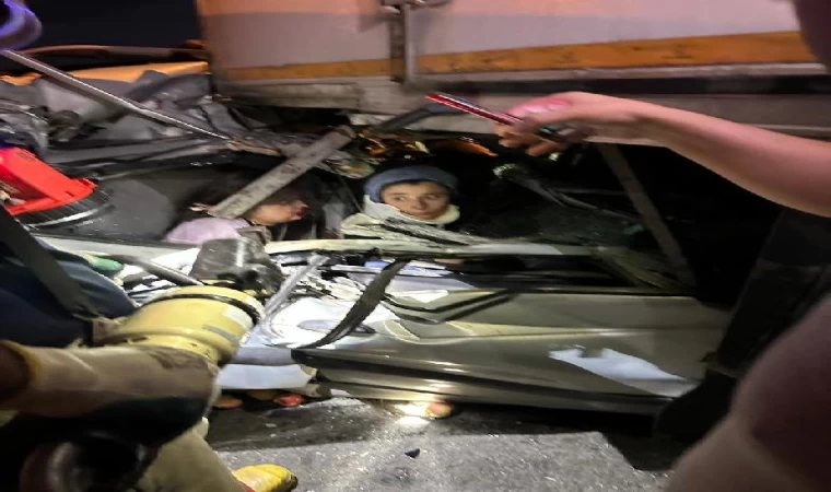 (Ek fotoğraflar)TEM Otoyolu’nda kaza: 4 ölü 4 yaralı - 3