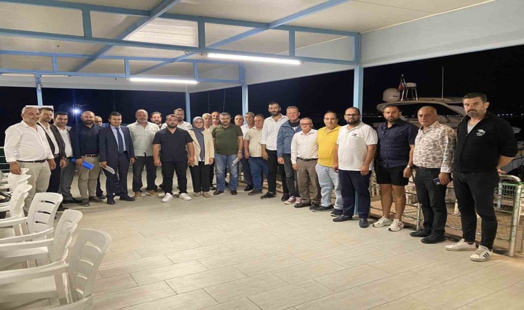 Güzelçamlıda toplanan balıkçılar sorunlarına çözüm istedi