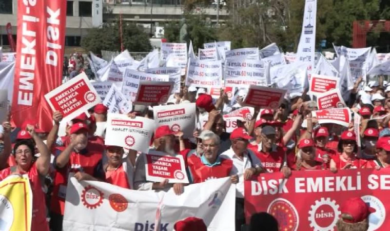 Kartal’da ’Emekliler buluşması’