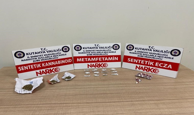 Kütahyada uyuşturucu satıcısı bayan tutuklandı