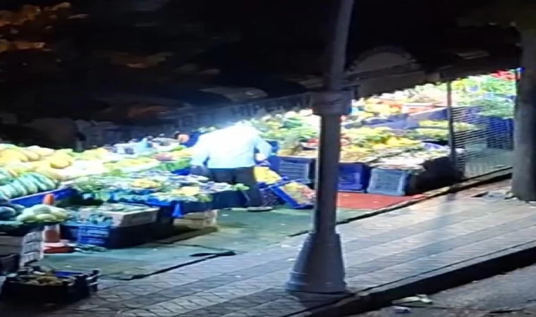 Sultangazi’de kardeşine bıçakla saldırdı