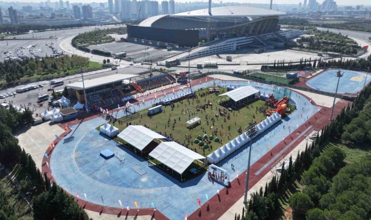 Başakşehir 4. Çocuk Maratonunda 4 bin 500 çocuk ter döktü