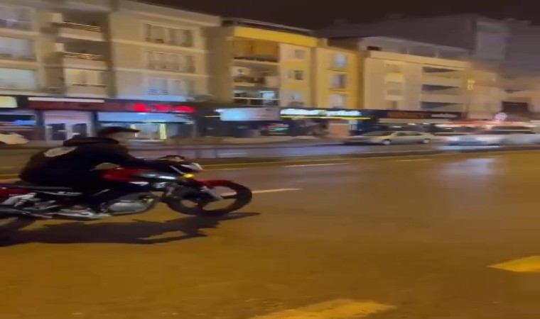 Drift heyecanı kaza getirdi...Ölümden dönen genç kamerada