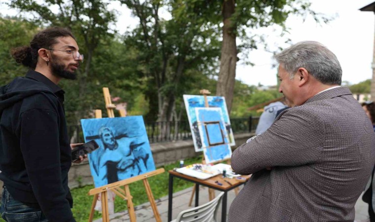 Melikgazinin tarih ve kültür esintisi tuvallere yansıyor
