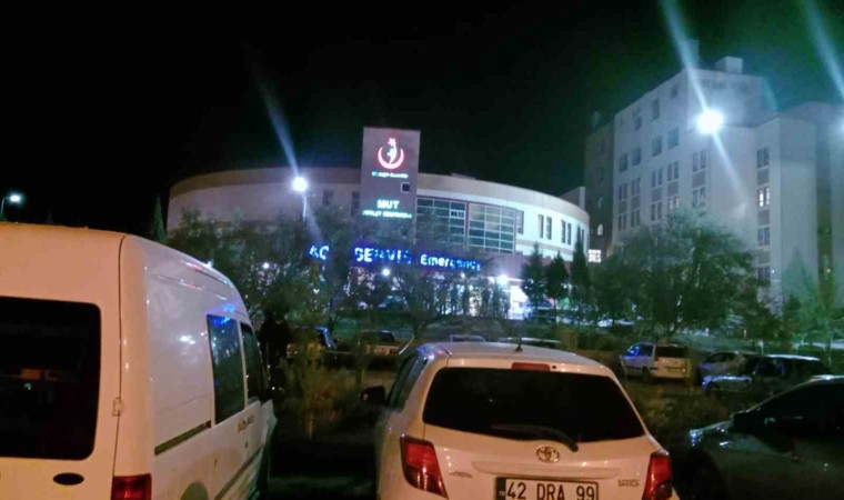 Mersinde karısını silahla öldürdü, ardından intihar etti