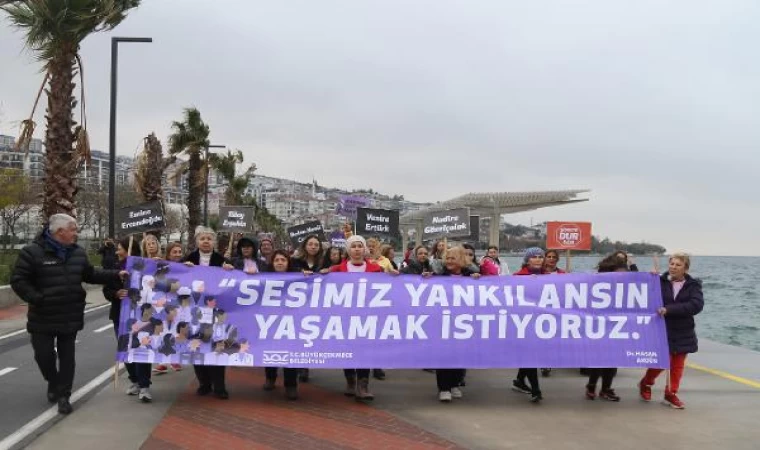Büyükçekmece’de kadınlar ’Şiddetle Mücadele Yürüyüşü’ gerçekleştirdi
