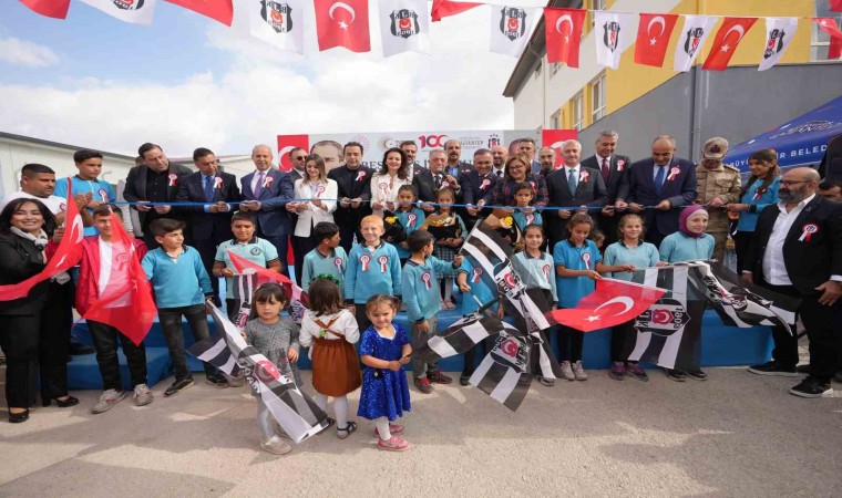 Gaziantep Valisi Çeber: Emeklerinden dolayı Beşiktaş Kulübüne teşekkür ediyoruz