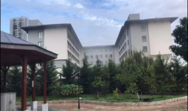 Güngören’de okulda yangın