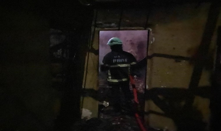 Hatayda evde çıkan yangın söndürüldü