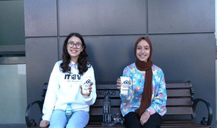 Sultangazi’de üniversite sınavına hazırlanan öğrencilere çorba ikramı 