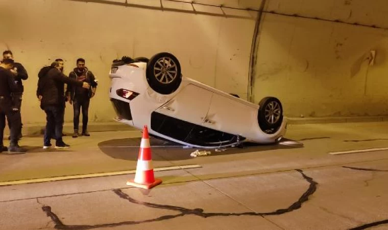 Beşiktaş’ta otomobil devrildi: 1 yaralı