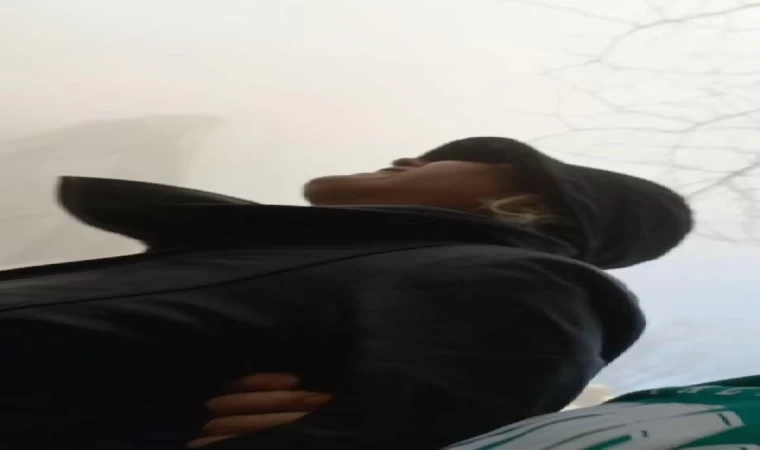 Ek fotoğraflar // Esenyurt’ta yıkım sırasında bina caddeye çöktü