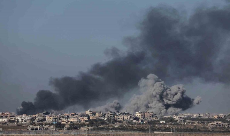 İsrail, Maghazi Mülteci Kampına saldırdı: 23 ölü