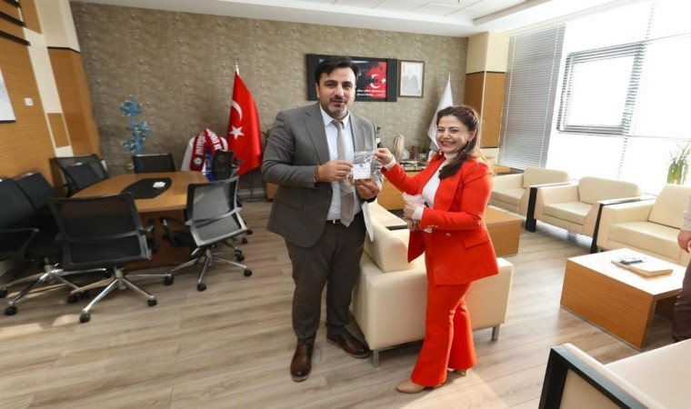 İpekyolunda kandil geleneği devam ediyor