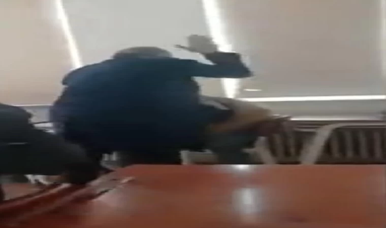 Öğrencisini darbeden öğretmene 3 bin TL para cezası