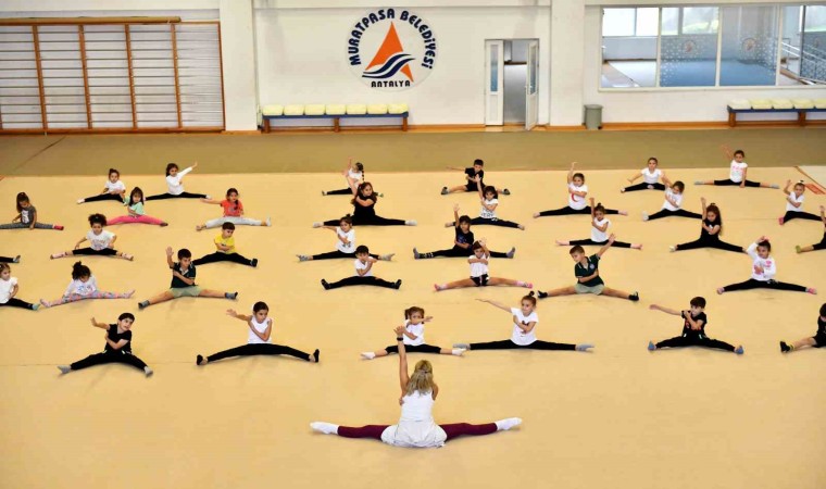 İlkbahar dönemi spor okulları başladı