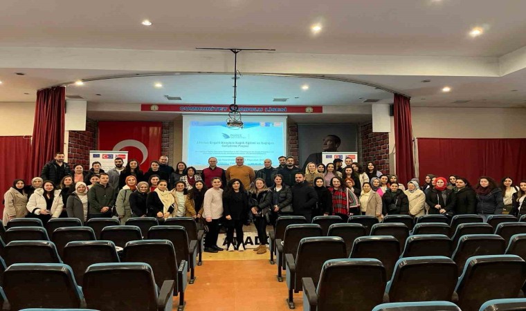 Özel eğitim öğretmenlerine konferans