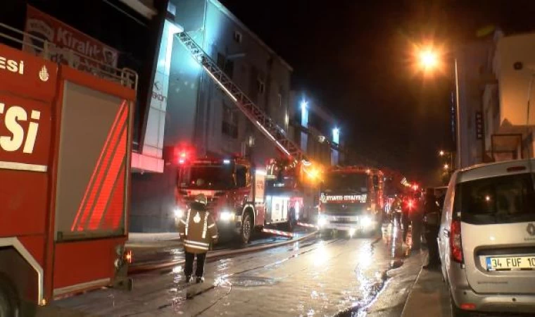 Ümraniye’de mum imalathanesinde yangın