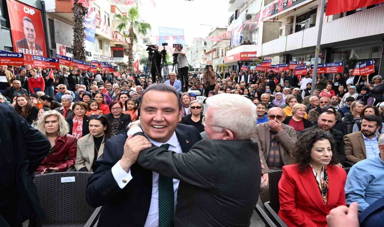 Başkan Böcek, Kumluca SKMi açtı