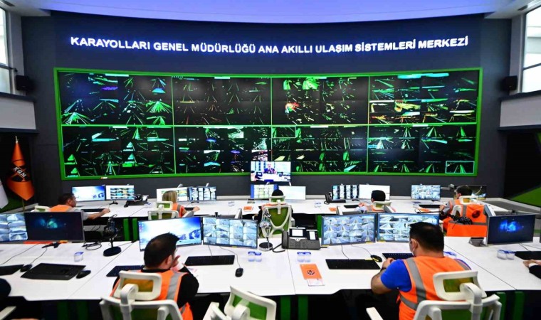 Bakan Uraloğlu: “Kooperatif ve Akıllı Ulaşım Sistemlerine (K-AUS) Yönelik Merkezi Yazılım Platformu Geliştirilmesi Projesini başlattık”