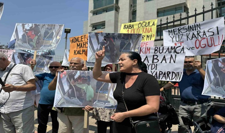 Mersinde yaşlı çiftin otobüste darp edilmesine ilişkin dava öncesi yakınlarından eylem